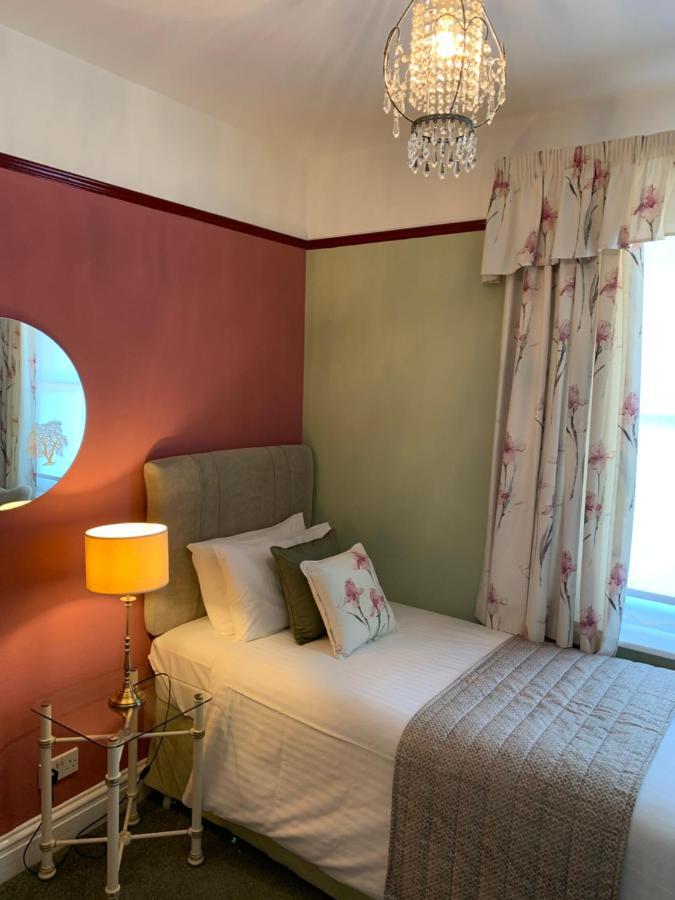 Glendower House Hotell Minehead Exteriör bild