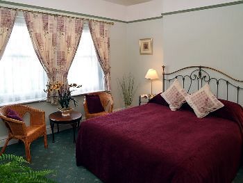 Glendower House Hotell Minehead Exteriör bild